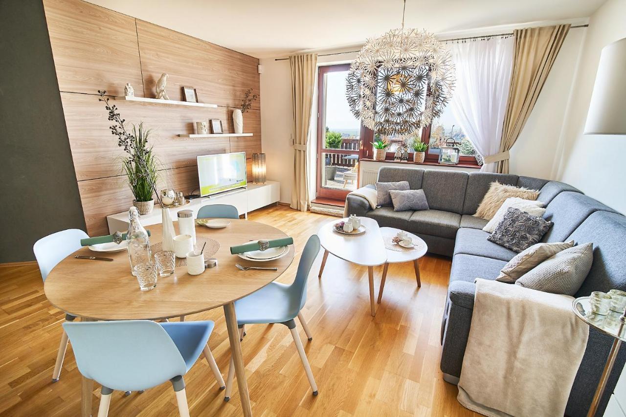 Apartamento Ella Vel'ka Lomnica Exterior foto