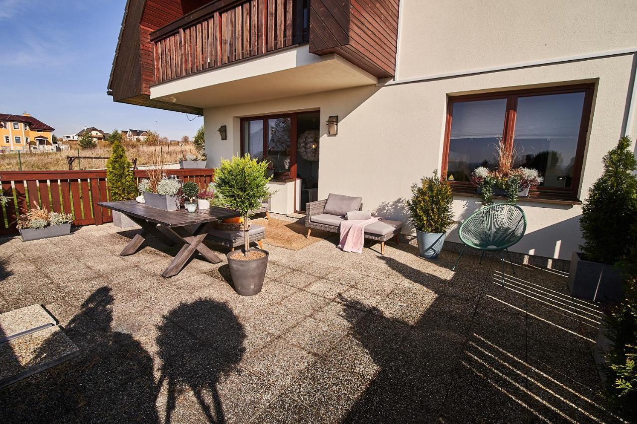 Apartamento Ella Vel'ka Lomnica Exterior foto