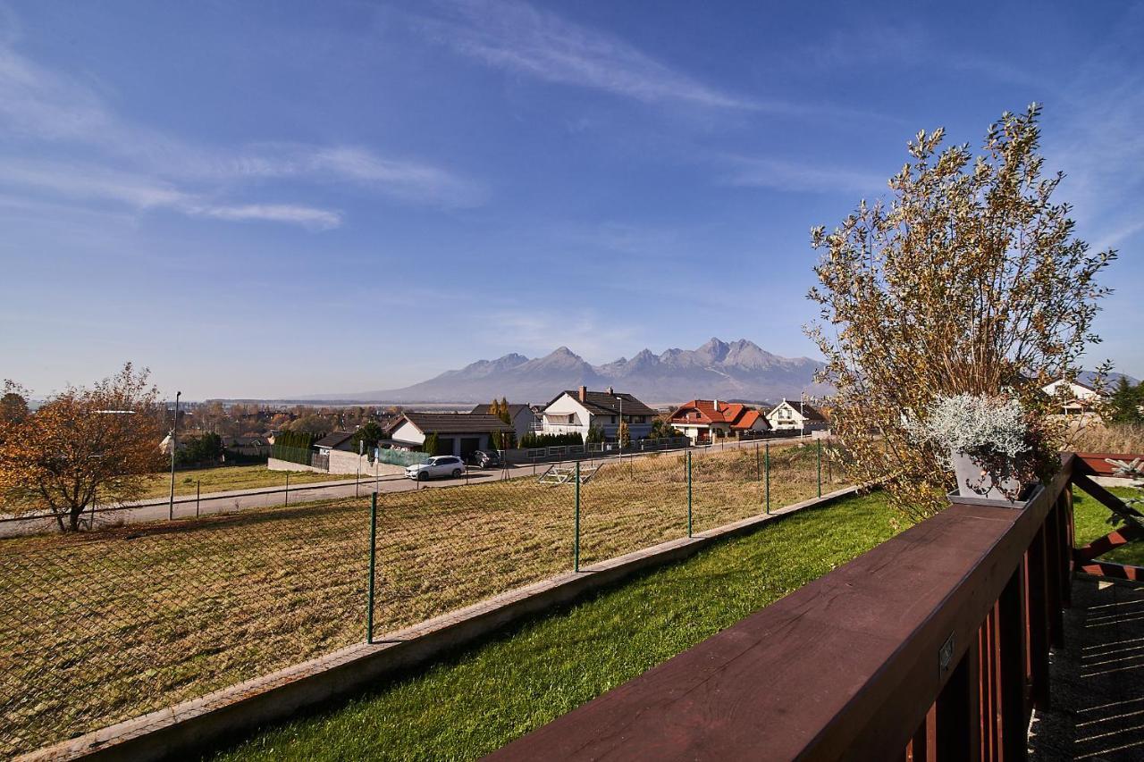 Apartamento Ella Vel'ka Lomnica Exterior foto